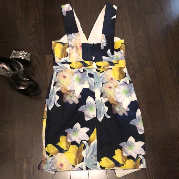 Lulu’s cocktail dress - Picture 4 of 9